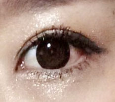 I am so happy with my eyes now that I hope the swelling does not go down more^^